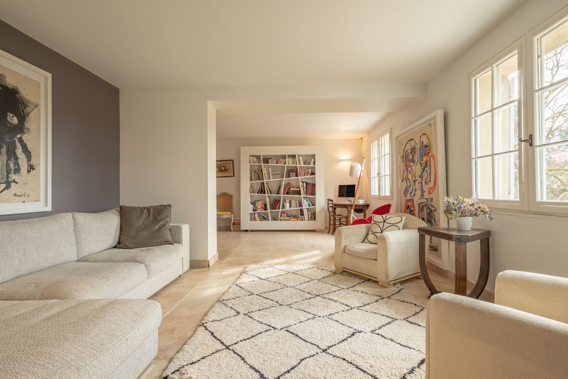 house 8 Rooms for sale on AIX EN PROVENCE (13100)