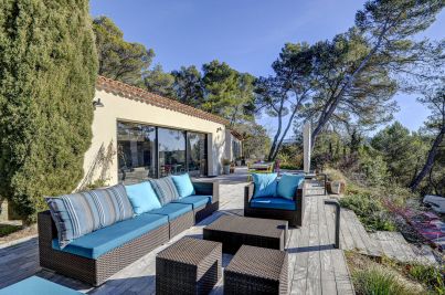 Sale House Aix-en-Provence 8&nbsp;Rooms 330&nbsp;m²