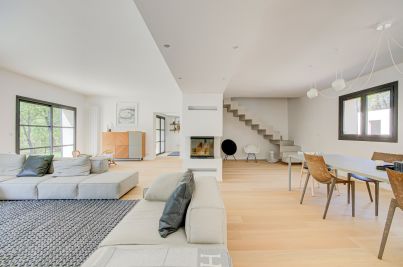 Sale House Aix-en-Provence 7&nbsp;Rooms 270&nbsp;m²