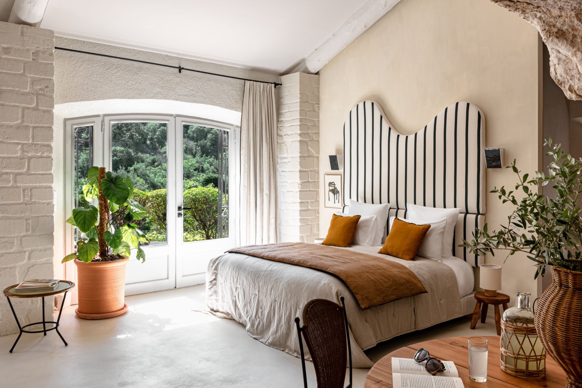 mas 14 Pièces en location saisonnière sur LES BAUX DE PROVENCE (13520)