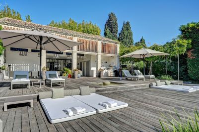 Vacances Mas Saint-Rémy-de-Provence 12&nbsp;Pièces 400&nbsp;m²