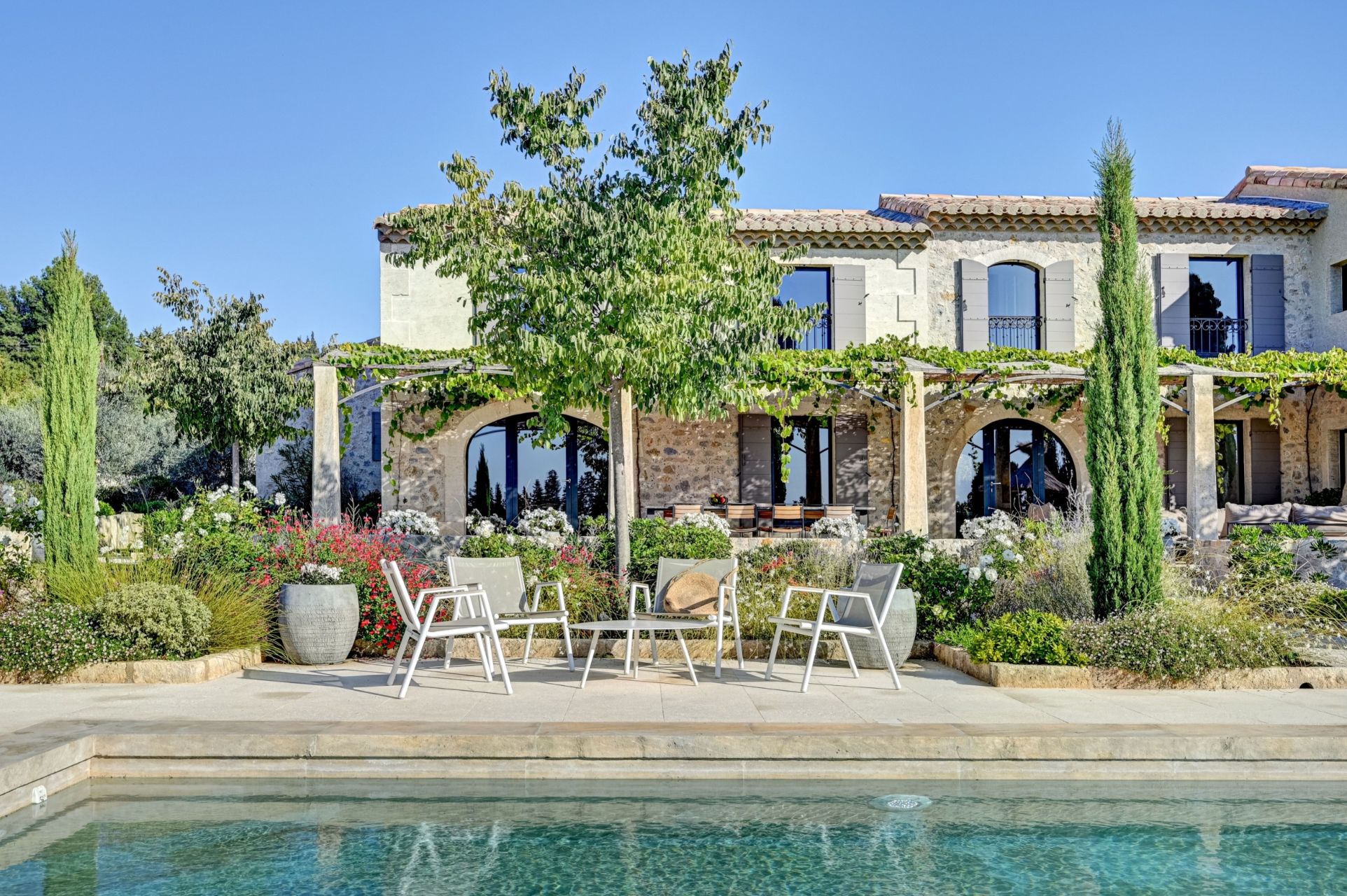 mas 6 Pièces en location saisonnière sur MAUSSANE LES ALPILLES (13520)