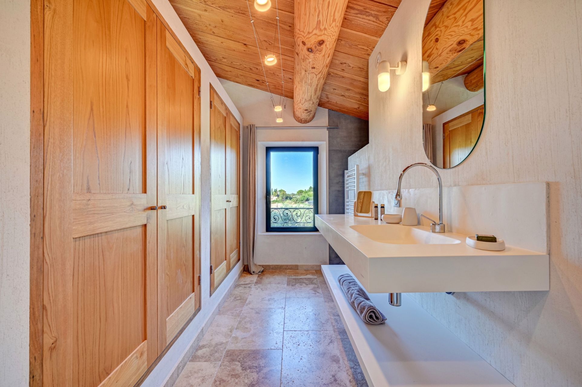 mas 6 Pièces en location saisonnière sur MAUSSANE LES ALPILLES (13520)