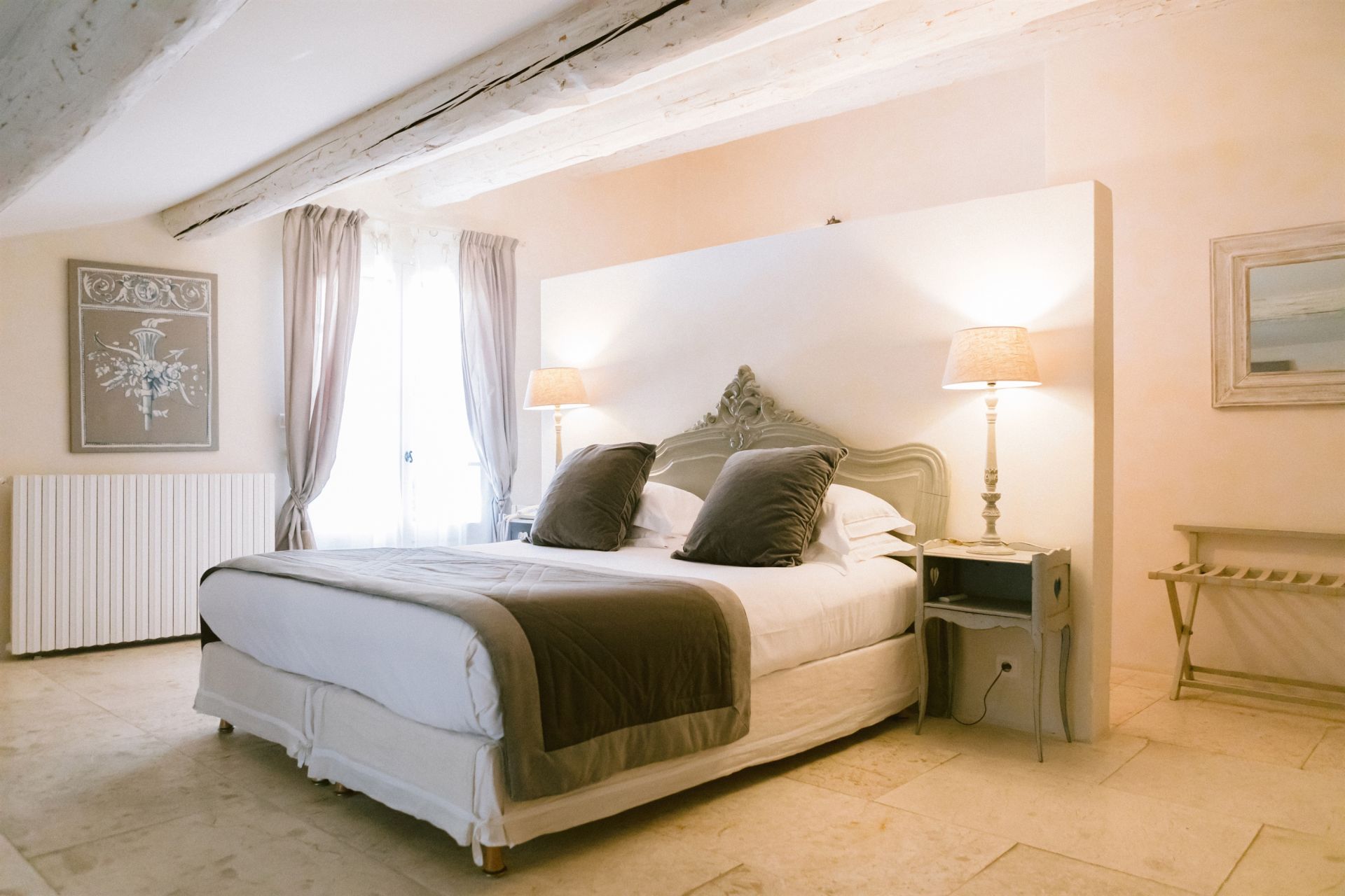 mas 17 Rooms for seasonal rent on EYGALIERES (13810)