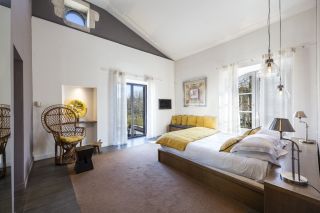 mas 14 Pièces en location saisonnière sur ST REMY DE PROVENCE (13210)