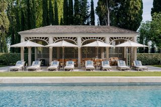 mas 18 Pièces en location saisonnière sur AVIGNON (84000)