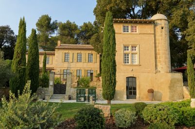 Rental Mas Les Baux-de-Provence 15&nbsp;Rooms 570&nbsp;m²