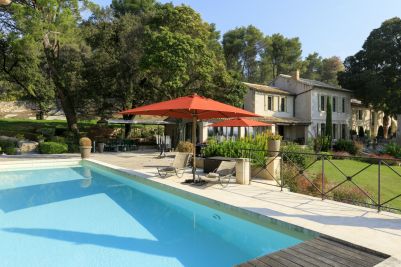 Rental Mas Les Baux-de-Provence 15&nbsp;Rooms 570&nbsp;m²