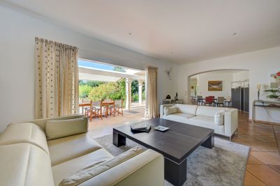 maison 8 Pièces en vente sur AIX EN PROVENCE (13100) Vente Maison Aix-en-Provence 8 Pièces 280 m²