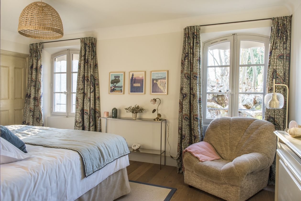 mas 13 Rooms for seasonal rent on ST REMY DE PROVENCE (13210)