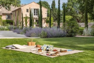 mas 13 Rooms for seasonal rent on ST REMY DE PROVENCE (13210)