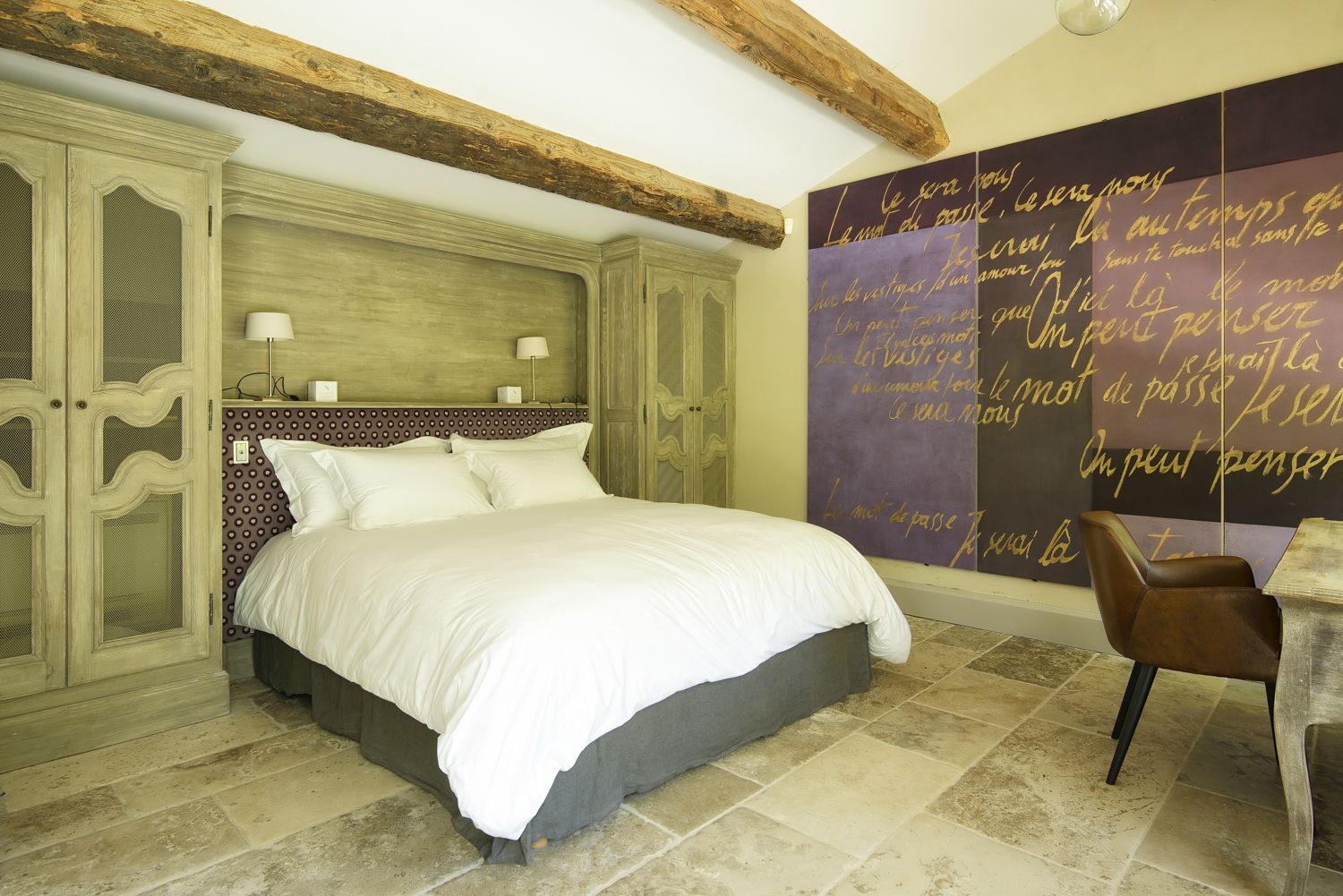 mas 8 Rooms for seasonal rent on ST REMY DE PROVENCE (13210)