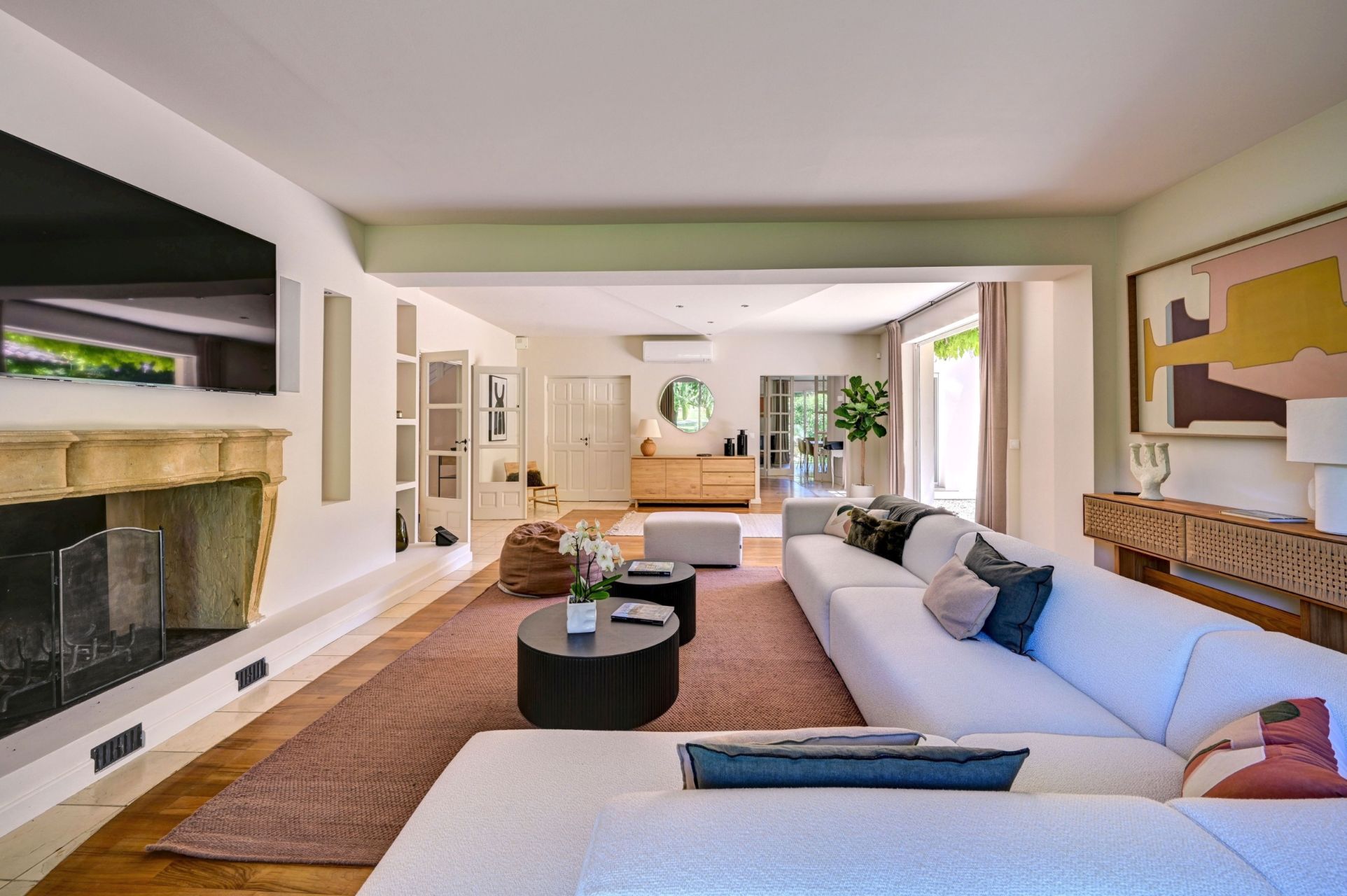 house 17 Rooms for seasonal rent on AIX EN PROVENCE (13100)