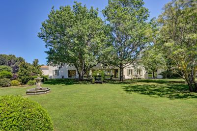 Vacances Maison Aix-en-Provence 17&nbsp;Pièces 660&nbsp;m²