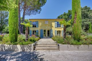 maison 17 Pièces en location saisonnière sur AIX EN PROVENCE (13100)