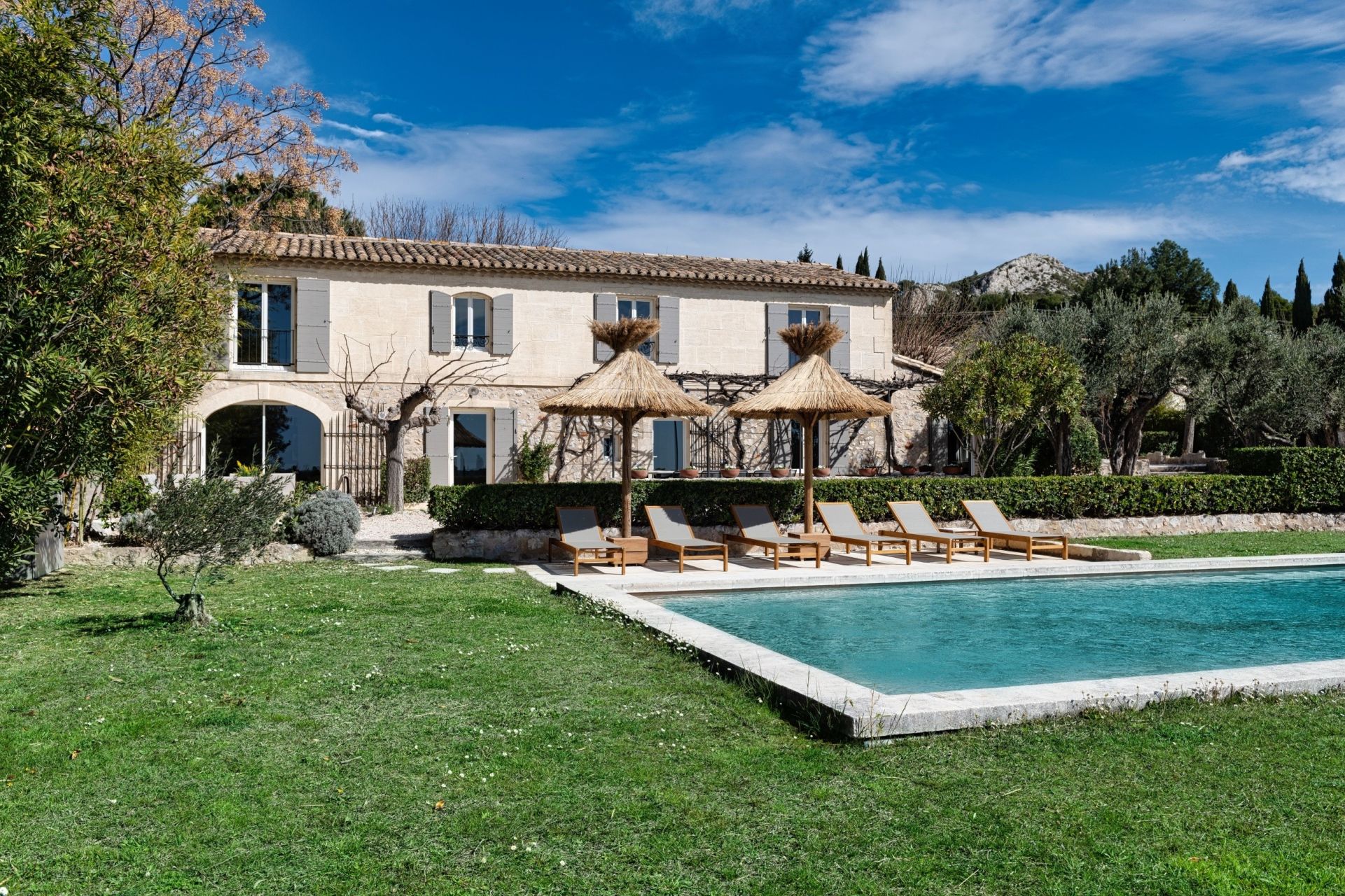 mas 6 Rooms for seasonal rent on MAUSSANE LES ALPILLES (13520)