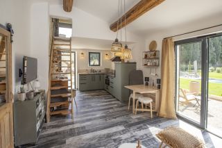 house 6 Rooms for seasonal rent on ST REMY DE PROVENCE (13210)