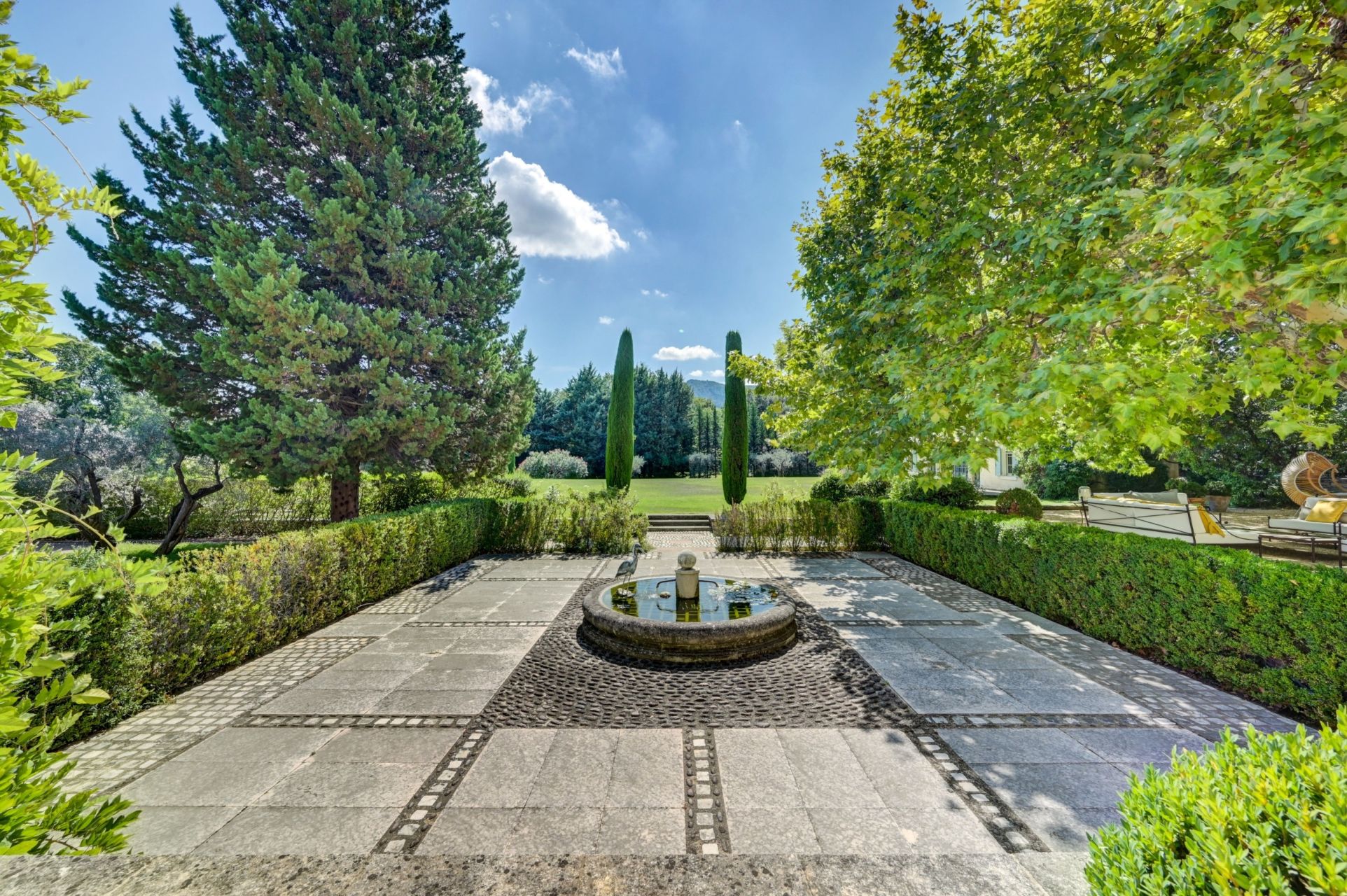 mas 13 Rooms for seasonal rent on ST REMY DE PROVENCE (13210)