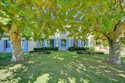 Vacances Maison Aix-en-Provence 8 Pièces 300 m²