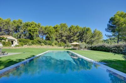 Vacances Maison Aix-en-Provence 8&nbsp;Pièces 300&nbsp;m²
