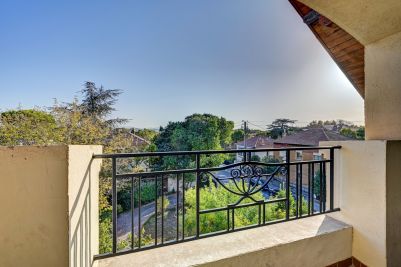 Sale House Aix-en-Provence 13&nbsp;Rooms 370&nbsp;m²