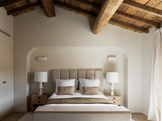 mas 8 Rooms for seasonal rent on EYGALIERES (13810)