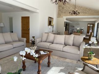 bastide 12 Rooms for seasonal rent on L ISLE SUR LA SORGUE (84800)