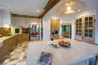 bastide 10 Rooms for seasonal rent on ST MAXIMIN LA STE BAUME (83470)