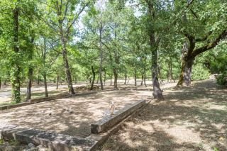 bastide 10 Pièces en location saisonnière sur ST MAXIMIN LA STE BAUME (83470)