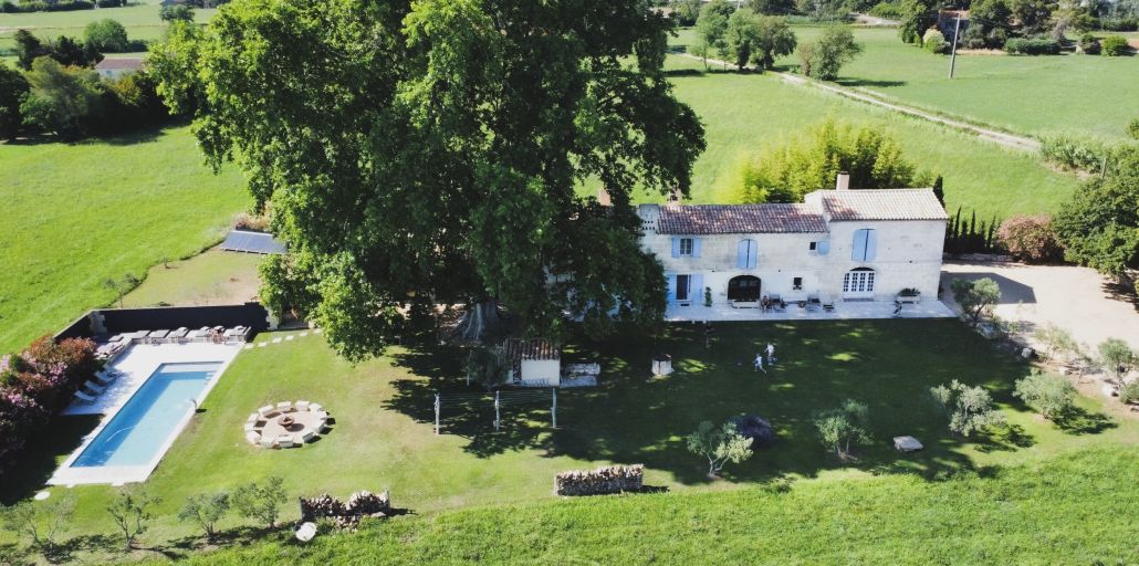 mas 10 Pièces en location saisonnière sur ARLES (13200)