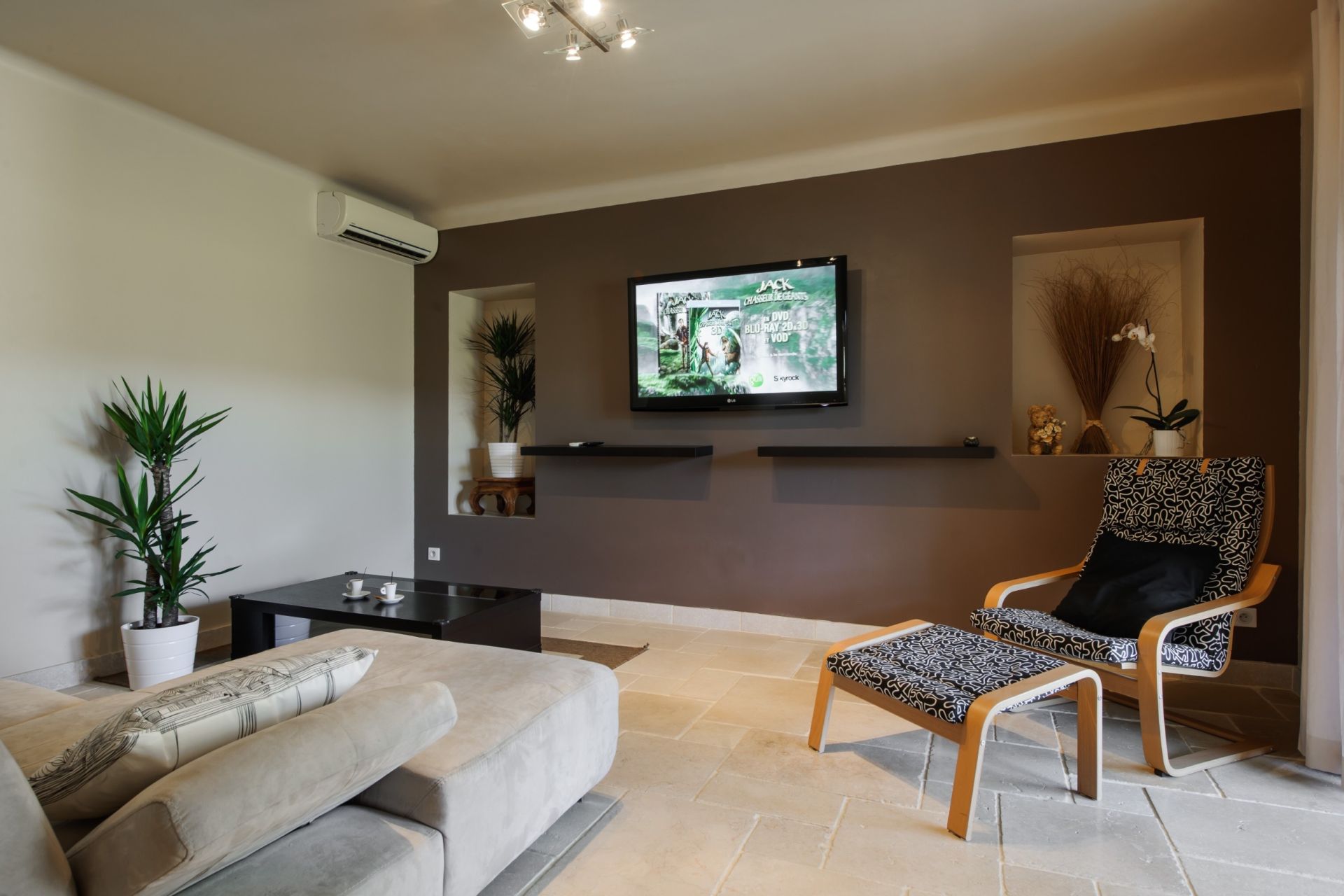 mas 9 Pièces en location saisonnière sur ST REMY DE PROVENCE (13210)