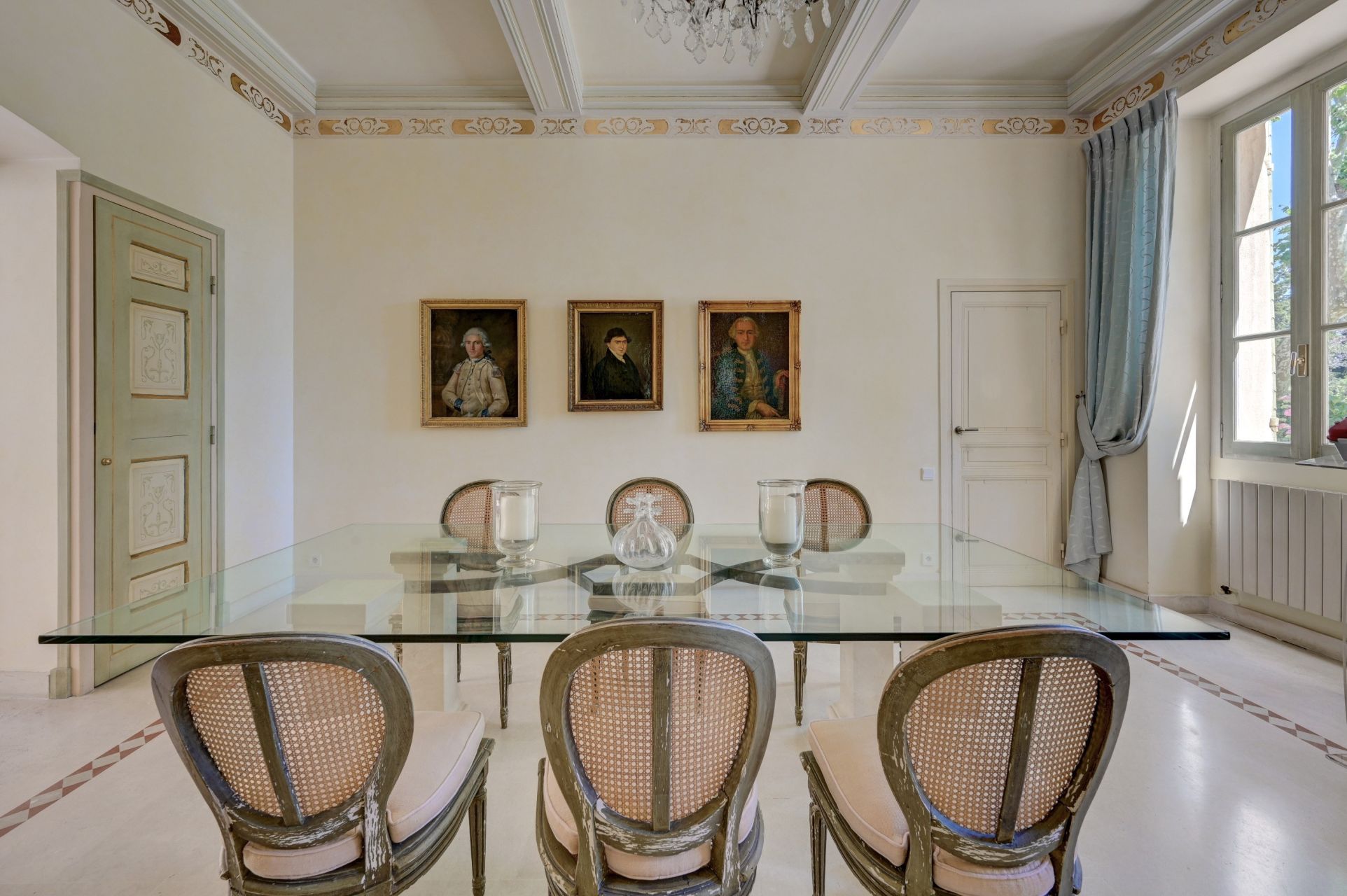 propriété 23 Pièces en vente sur AIX EN PROVENCE (13100)