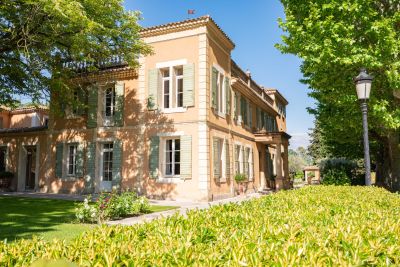 propriété 23 Pièces en vente sur AIX EN PROVENCE (13100) Vente Propriété Aix-en-Provence 23 Pièces 1300 m²