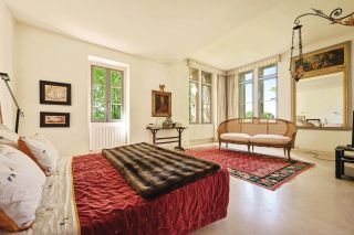 propriété 23 Pièces en vente sur AIX EN PROVENCE (13100)