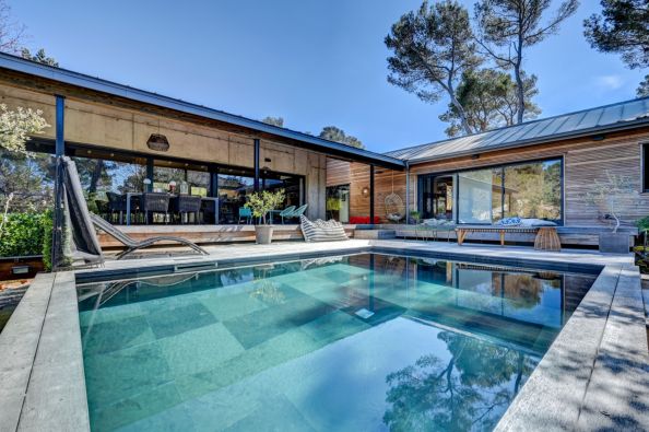 Vente Maison Aix-en-Provence 7&nbsp;Pièces 265&nbsp;m²