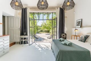 mas 10 Rooms for seasonal rent on ST REMY DE PROVENCE (13210)