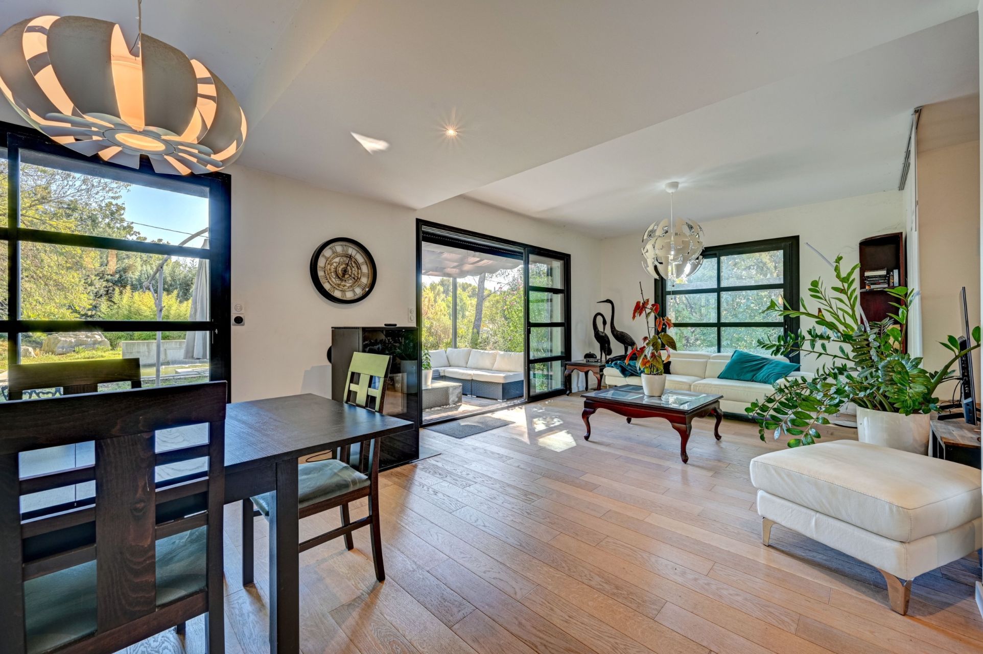 house 6 Rooms for sale on BOUC BEL AIR (13320)
