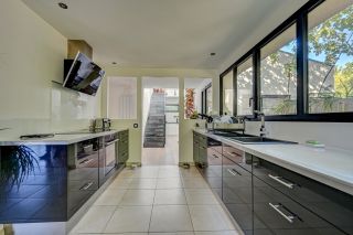 house 6 Rooms for sale on BOUC BEL AIR (13320)